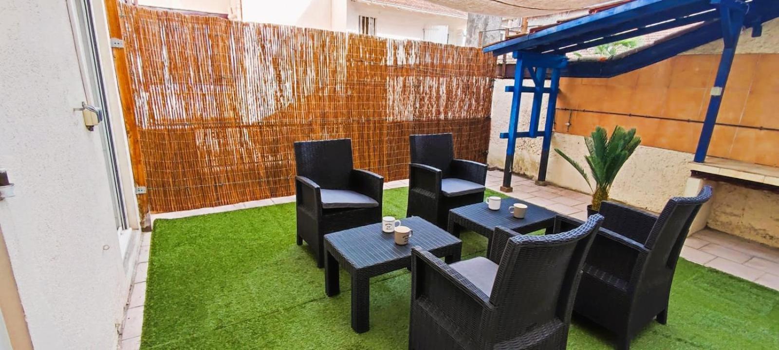Appartements - Halles Brauhauban Tarbes Exterior foto